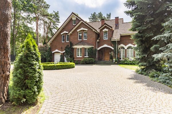 Driveway Brick Repair in Warwick