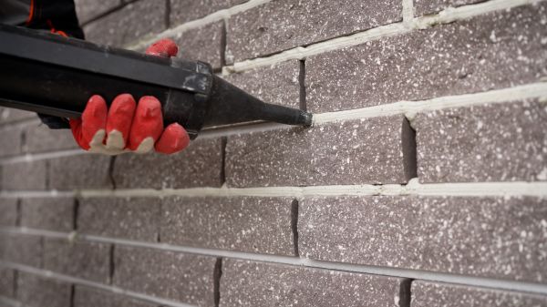Masonry Tuckpointing in Warwick